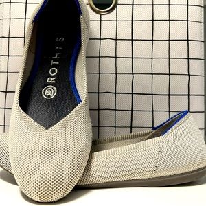 Grey quartz Rothy’s round toe flat